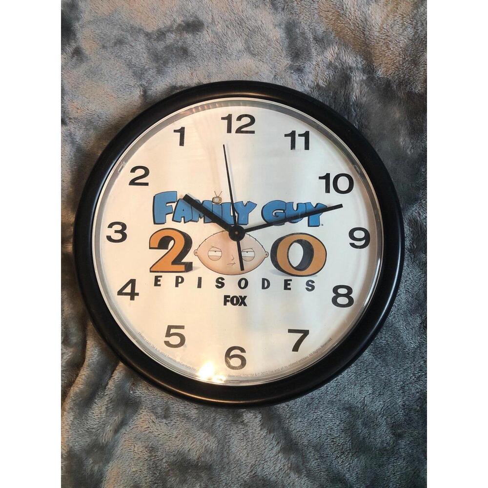 2012 Fox Family Guy 200 Episodes 10” Promotional Clock RARE